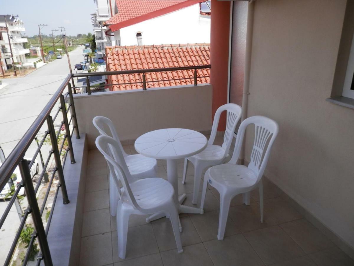 Mango Apartment Paralía Exterior foto