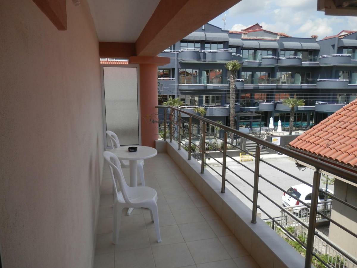 Mango Apartment Paralía Exterior foto